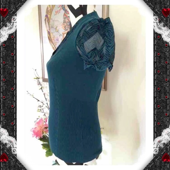 Chiffon Inserted Ruffles Sleeve Knit Top - Picture 4 of 5